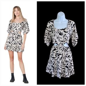 Saltwater Luxe Nova Mini Dress Zebra Animal Print Size M Cutout Sides Open Back